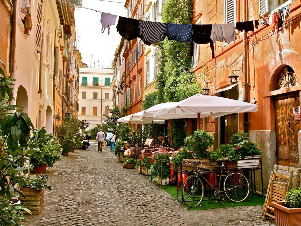 Leopardo 28 - Loft In Trastevere ローマ エクステリア 写真
